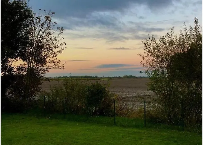 Lenz Comfortable Vacation Appartement Dornum